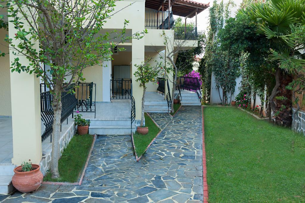 Anesis Apartments Chrani Ngoại thất bức ảnh